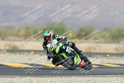 media/Dec-08-2024-CVMA (Sun) [[267e5a7075]]/Race 2-Amateur Supersport Open/